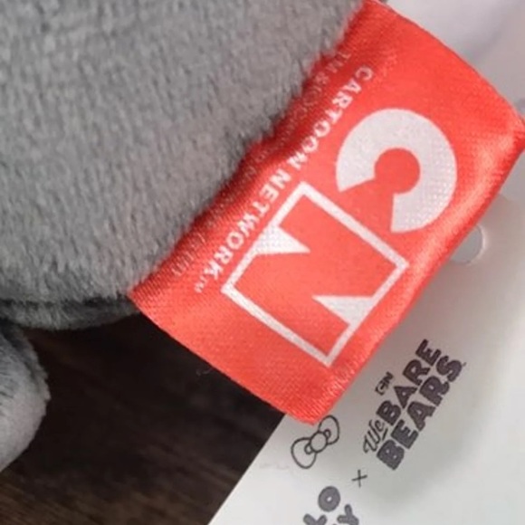 NWT 20cm, Rare! Hello Kitty x Bare Bears Plush - Picture 4 of 7